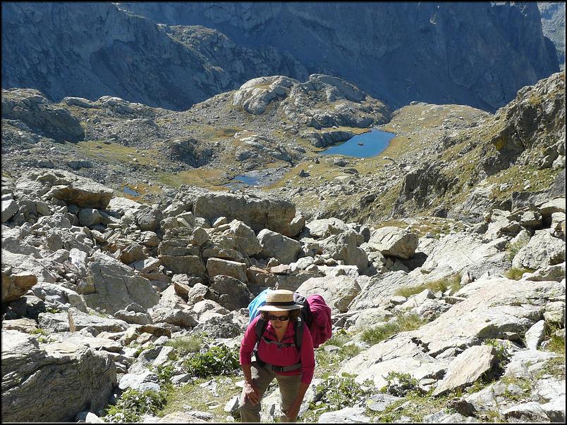 En montant vers le lac Mort, vue sur le Lac Balaour inférieur