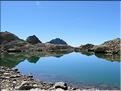 Le lac Blanc (2665 m). Dans le fond le mont Ponset (2828 m)