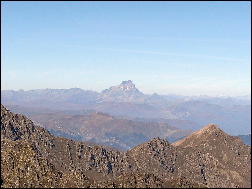 Zoom sur le Mont Viso