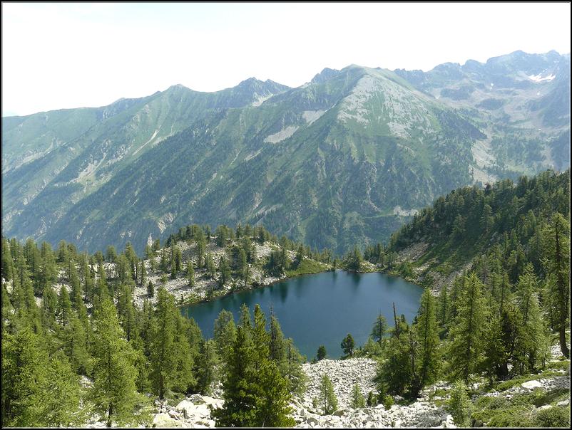 Lac Nero (2112 m) et tête de la Novelle (2603 m)