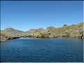 Du lac du Pas-de-Morgon (2570 m) vue, au centre, sur le Rocher des 3 Évêques et la Tête de l'Enchastraye