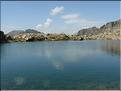 Lac Cabret, au loin à gauche la cime de l'Agnellière (2700 m)